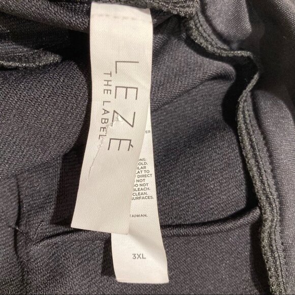 LEZÉ THE LABEL Sz 3X Pull On with Belt Loops Faux Zipper and  Pockets Pants - Picture 4 of 6